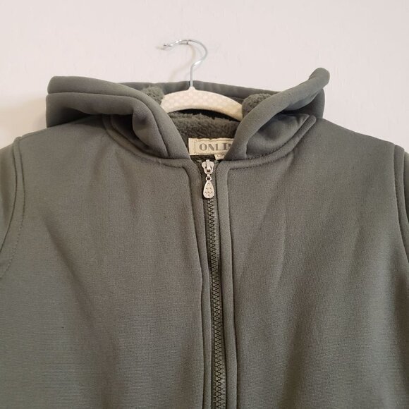 Online Full zip fleece hoodie sweater with faux fur lining size L NWT - Picture 4 of 11